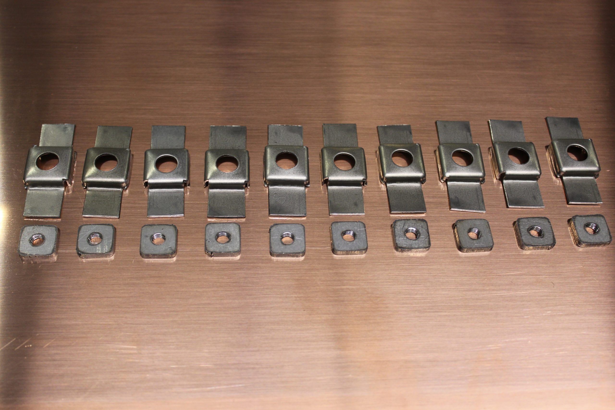 1/4×28 cage nuts (fit XK 120, 140, 150 Jaguars)